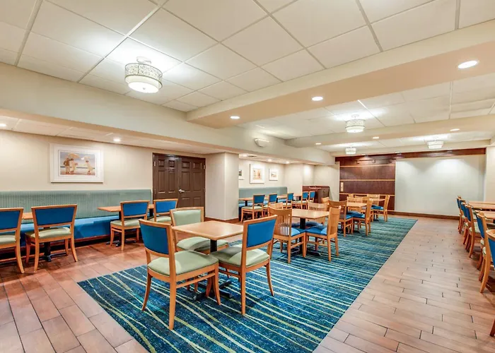 Country Inn & Suites By Radisson, Virginia Beach Oceanfront , Va