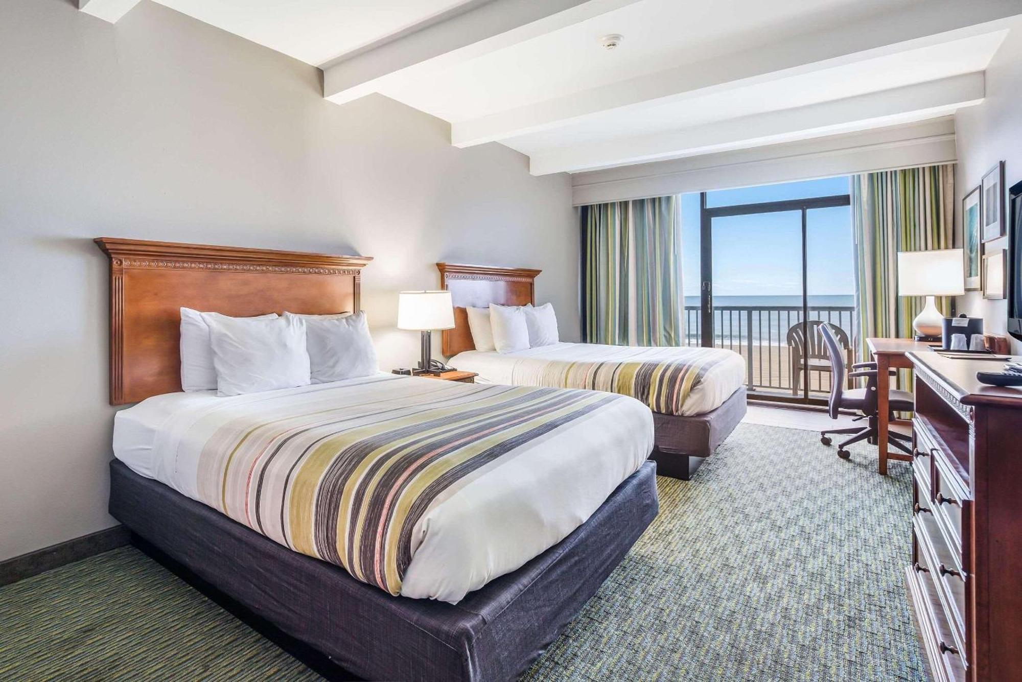 Country & By Radisson, Oceanfront , Va 3* Virginia Beach