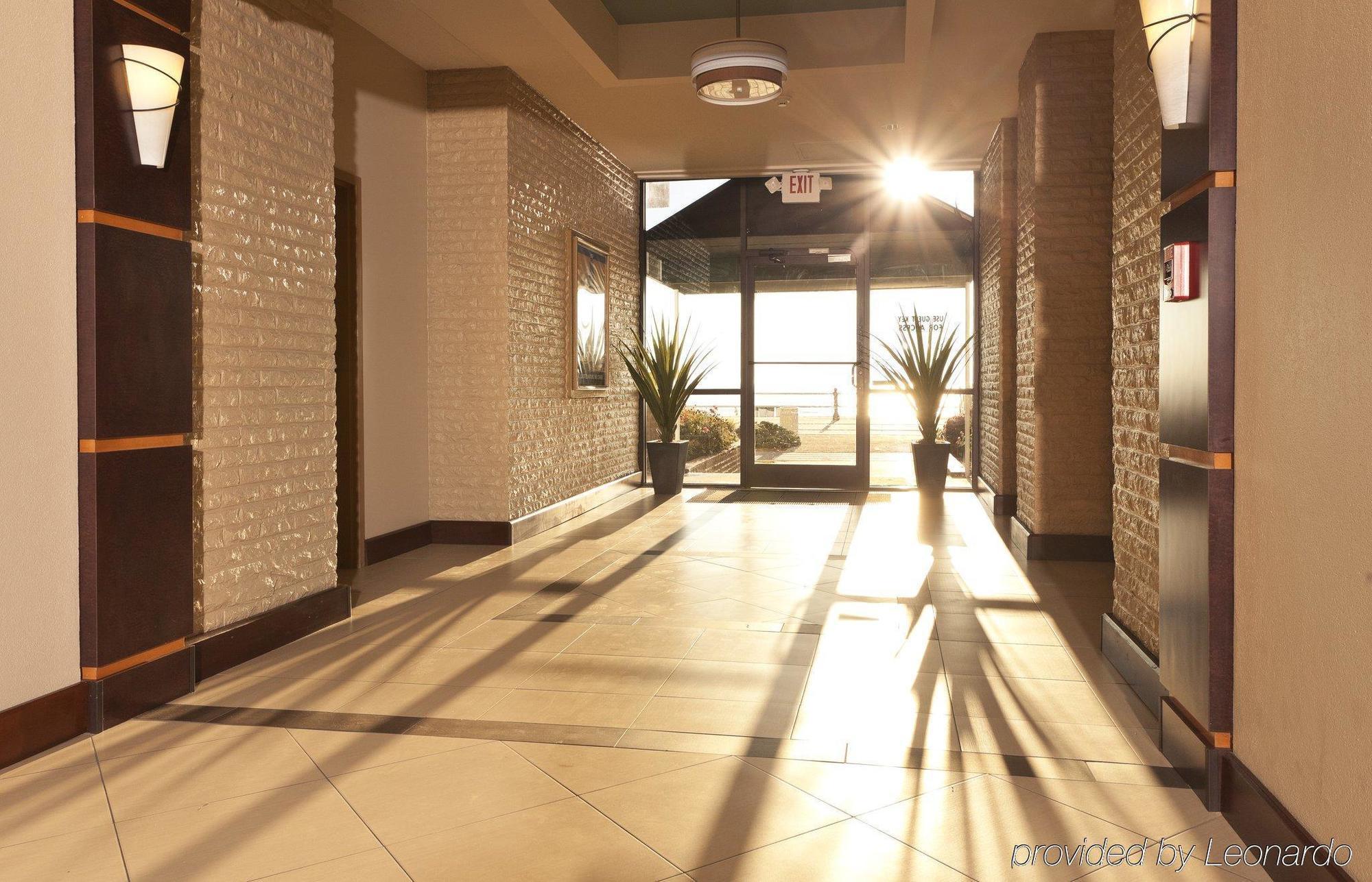 Country & By Radisson, Oceanfront , Va 3* Virginia Beach